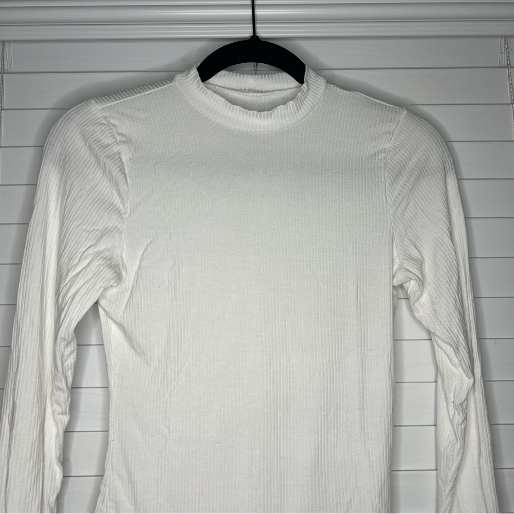 FINAL SALE Hollister Long Sleeve Bodysuit